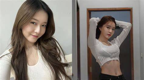 ViDeO ViRaL VIOr 15 menIt bugil vidio milf Korea unduh video 4K terbatas spesial image 3