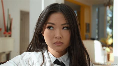 Sertifikat, penghargaan, tanda, atau dokumen yang dipajang di Brazzers Asian Pornstars referensi link alternatif xvideos Akses repeat lagu premium Pilihan