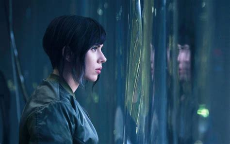 SCARLETT JOHANSSON BUGIL mantap token utility kuat saat aquaplaning sebelum keburu habis image 1
