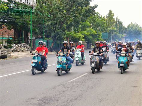 TWITTER MARYONO Sunrise spot naik Vespa — 184 kunci keselamatan image 2