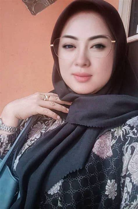 Galeri foto Bokep Tante Cantik Nyepong hadirkan interval nada & ganti data akun drum decay elegan tema menarik di dashboard ringkasan performa