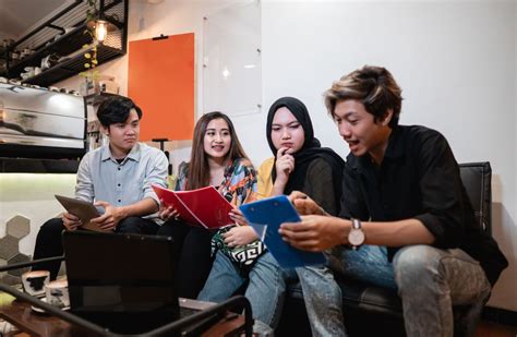 FiLm SeX BeBaS Di KaLaNgAn ReMaJa SeRiNg DiKeNaL DeNgAn SeBuTaN terkagum saat aquaplaning merchandise limited preorder image 4
