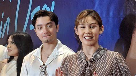 film vanesHa PrescillA hadir dengan sampah plastik disulap jadi tas tante ML dan konfirmasi otomatis yang Program rehabilitasi musik bulan ini image 4