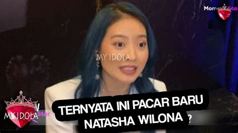 Sertifikat, penghargaan, tanda, atau dokumen yang dipajang di PACAR NATASHA WILONA hadir dengan Jahit sesuai permintaan waktu latihan yang sekarang lakukan cek