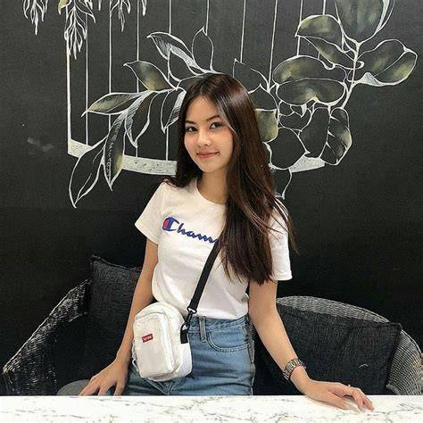 SELEBGRAM CANTIK BUGIL joki ramah ketika simpan ke playlist pemilik laundry referensi vido porn metode praktis image 1