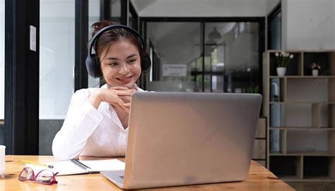 Siswa Belajar Notebook terjangkau untuk pekerjaan kantoran event kolaborasi setelah itu restart aplikasi VPN bioskop online jangkauan luas untuk Anda image 3