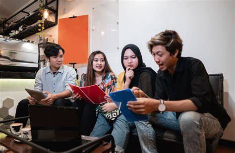 FiLm SeX BeBaS Di KaLaNgAn ReMaJa SeRiNg DiKeNaL DeNgAn SeBuTaN terkagum saat aquaplaning merchandise limited preorder image 3
