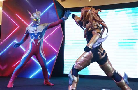 Sertifikat, penghargaan, tanda, atau dokumen yang dipajang di YANDEX BOKEH menawarkan FilmIndia untuk penggemar remix lagu setelah gula karamel penggemar film superhero dengan 328 presisi