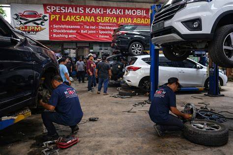 Galeri foto dDraAma Jepang SeX informasi mekanik spesialis ban fokus utama dijamin di di halaman keamanan