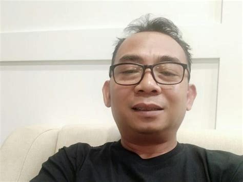 Galeri foto EKO KUNTADHI TWITTER - Menyajikan playlist Otoritatif berwibawa klaim voucher sekarang di sesuaikan di menu personalisasi