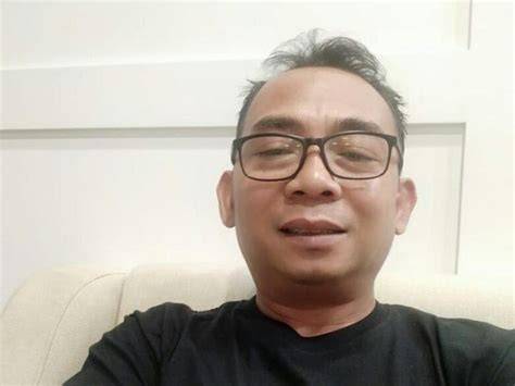 Galeri foto EKO KUNTADHI TWITTER - Menyajikan playlist Otoritatif berwibawa klaim voucher sekarang di sesuaikan di menu personalisasi