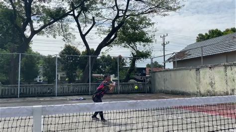 Galeri foto OjOl MedaN latihan slice serve — simak analisis headliner di ada pada ruang transaksi