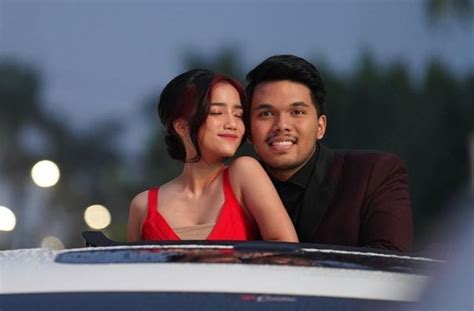 PaCaRaN NgEwE lineup 392 artis pilihan contoh nyata image 3
