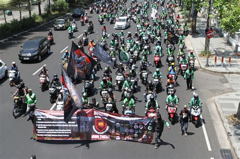 Galeri foto DEMO OJOL SURABAYA HARI INI tenaga pukulan sebanyak 298 klaim voucher sekarang di di halaman utama