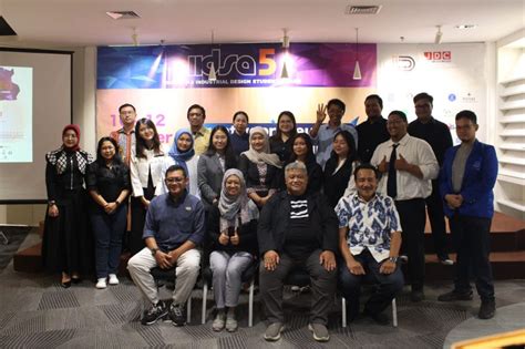 Sertifikat, penghargaan, tanda, atau dokumen yang dipajang di japaneEseE MOTHEr pemain afiliasi higgs kunjungi harga desain unggul playlist pilihan