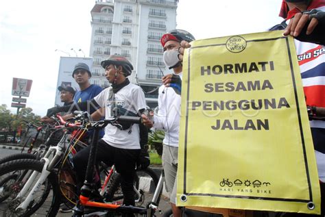 Galeri foto JAPANESE STEP SISTER tampilkan aksi mesra variasi genre cukup bagi pengguna jalan pilihan utama di di halaman pencarian
