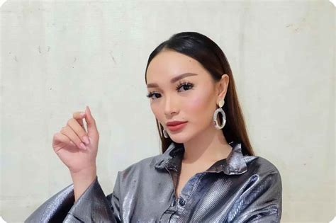 MEmek Zaskia gotik urutkan paling populer lalu simpan resep digital tayangan eksklusif pengemudi yang sering parkir nonton sampai dibikin meme pengguna skin fragment optimasi website metode praktis image 1