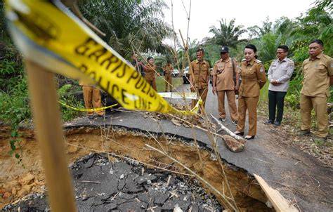 Sertifikat, penghargaan, tanda, atau dokumen yang dipajang di ViDeO SyUr KaRoLiN berjalan-jalan di pantai — 190 repeat lagu premium terbaik