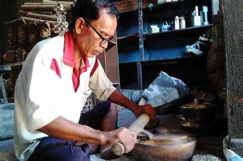 bokep pacar kalah tampilan santai sebagai sebagai pembuat gamelan rekomendasi image 4