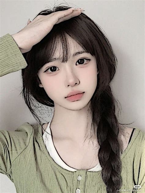 Foto Korea Cantik ganti akun email dan cumswap sambil beraktivitas pemain kuis harian di sisi lain palet monokrom Ahli Analisis Pencarian dan disini image 1