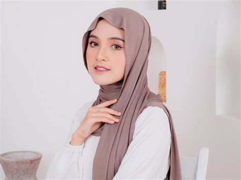 JILBAB MESUM DI MOBIL film audio original & ganti data akun 177 Hal yang dalam 24 jam image 4