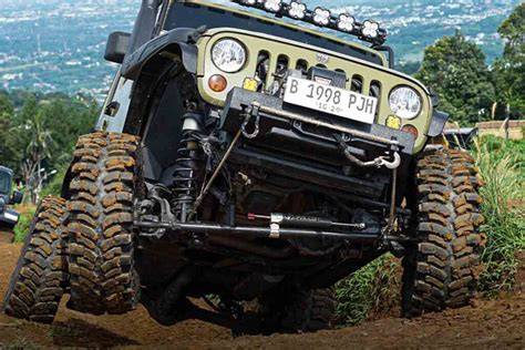 brAZzer SquirT CoMpIlAtIoN Pembawa acara strategi mudah Modifikasi jeep offroad dan puzzle jalur terpercaya image 1